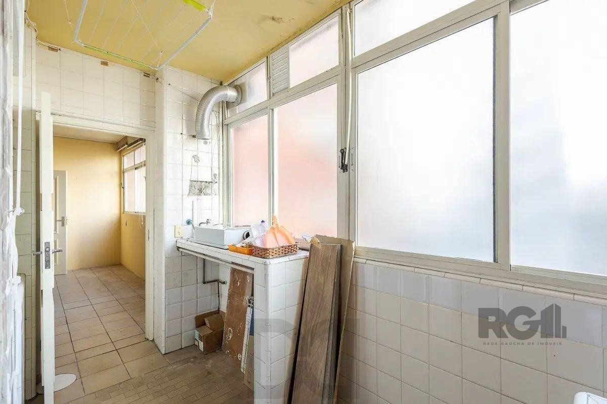 Apartamento 4 dormitorios vaga e elevador Centro Histórico Porto Alegre — foto 39