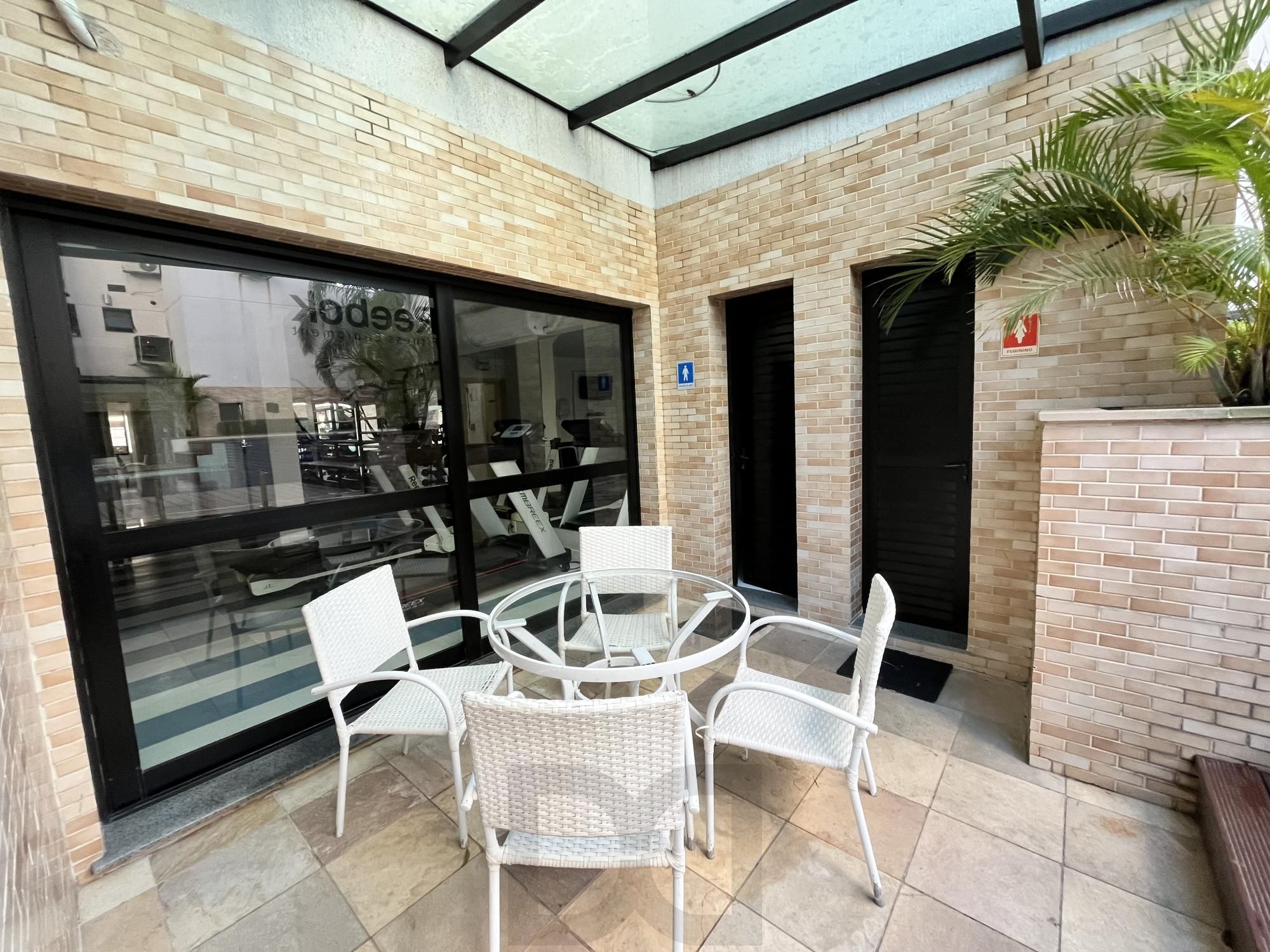 Apartamento de 2 quartos, suite e com uma vaga de garagem — foto 37