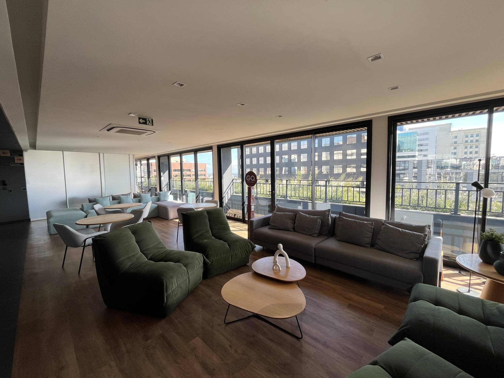 Apartamento de 1 quarto e 1 vaga de garagem no GO CARLOS GOMES — foto 24