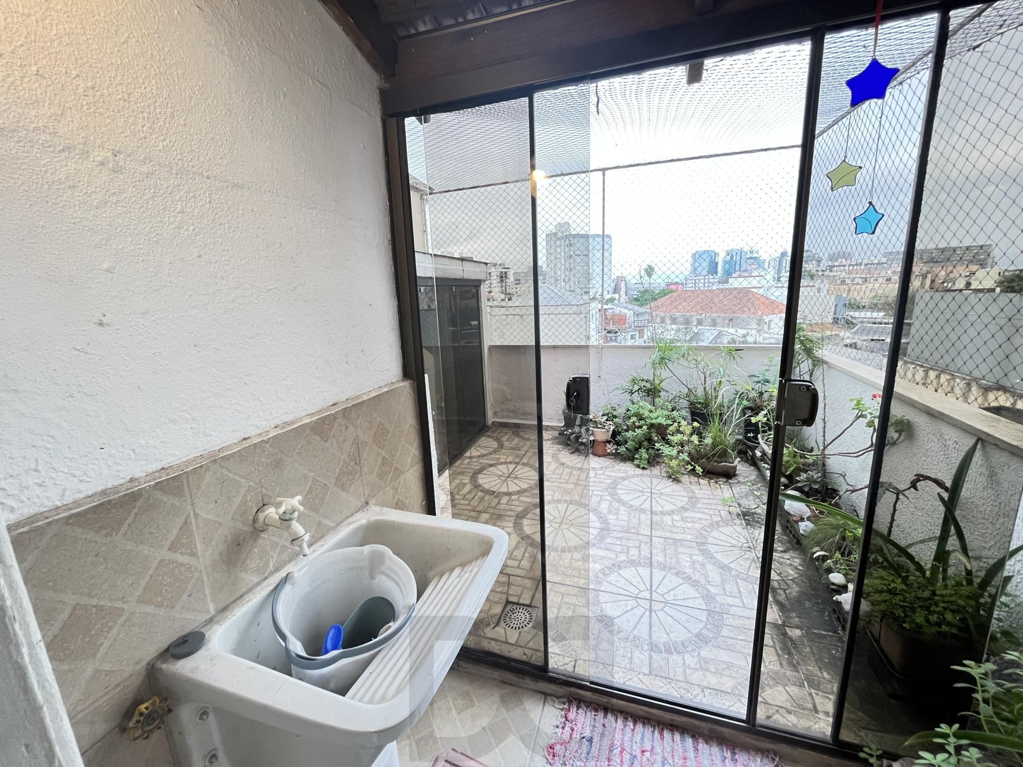 Apartamento garden de 1 dormitório transformado 2 quartos no bairro Cidade Baixa — foto 10