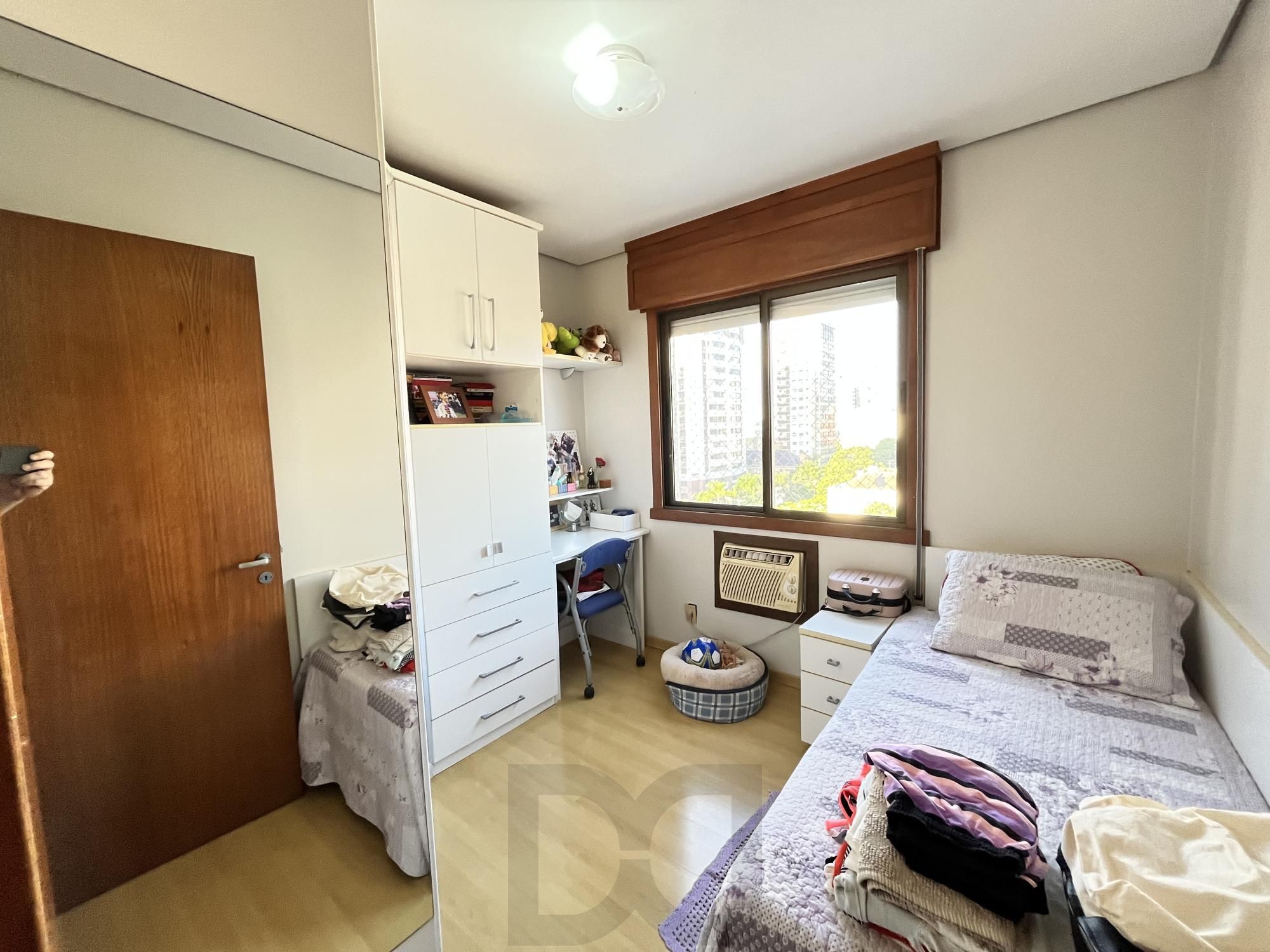 Cobertura de 3 quartos, suíte e 1 vaga de garagem no bairro Menino Deus — foto 26