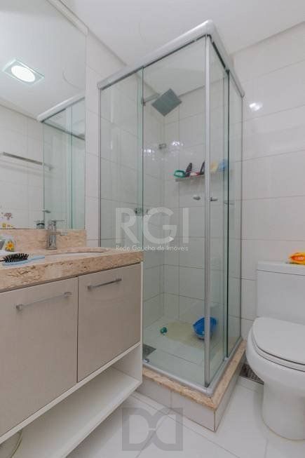 Apartamento de 3 dormitórios e 1 suíte no bairro Floresta em Porto Alegre — foto 17