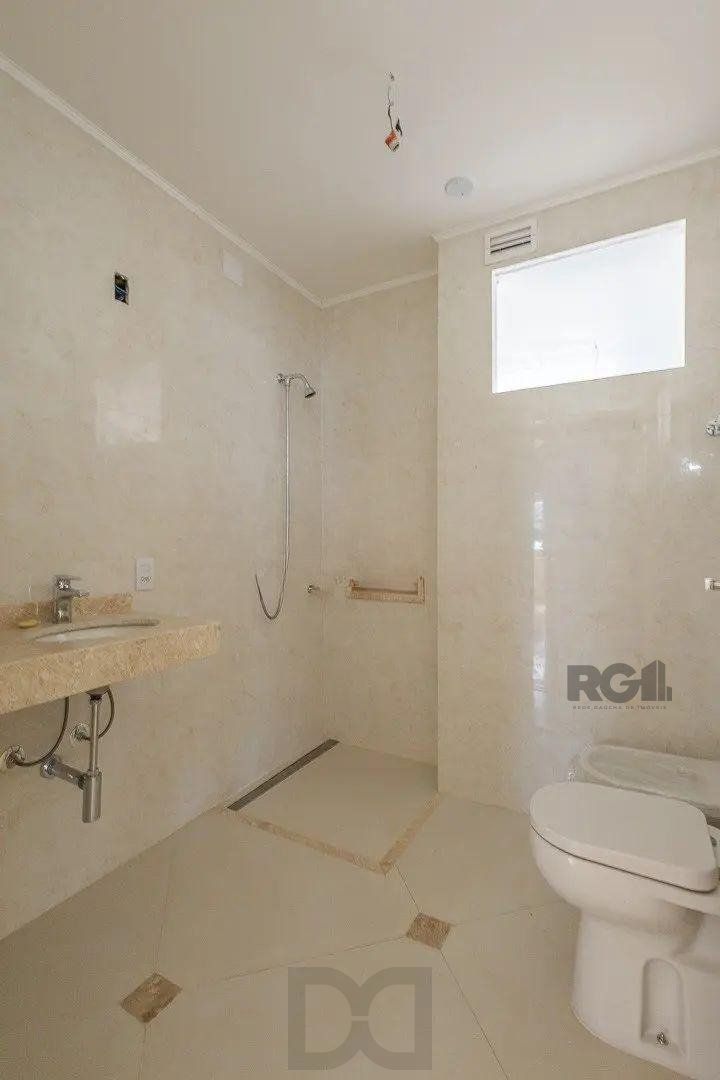 Apartamento 4 dormitorios vaga e elevador Centro Histórico Porto Alegre — foto 14