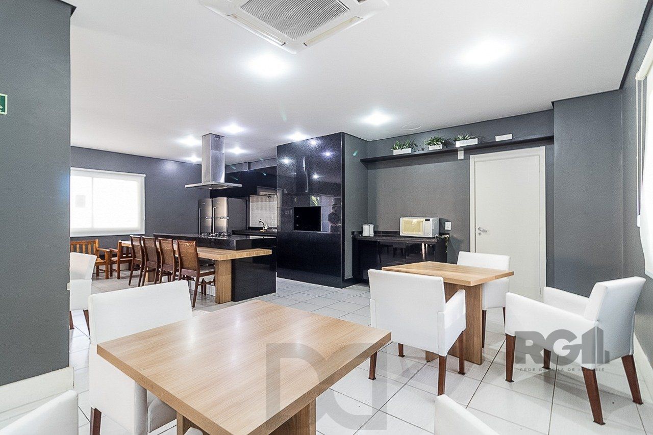 Apartamento de 3 quartos, suite e 2 vagas de garagem no bairro Jardim Carvalho — foto 41
