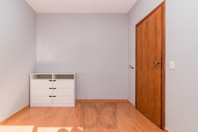 Apartamento de 3 quartos no bairro Santana em Porto Alegre — foto 17