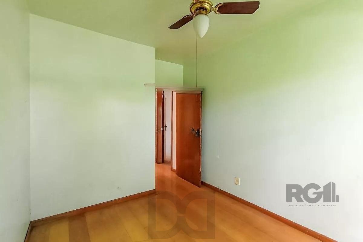 Apartamento amplo com dois dormitórios no bairro Rio Branco em Porto Alegre. — foto 4