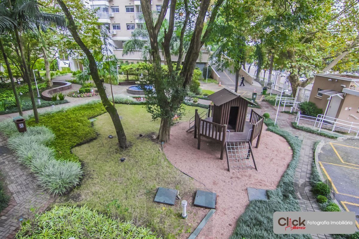 Apartamento 3 dormitórios, suíte, 2 vagas. Andar alto, vista para infraestrutura do condomínio. Semi-mobiliado. — foto 46