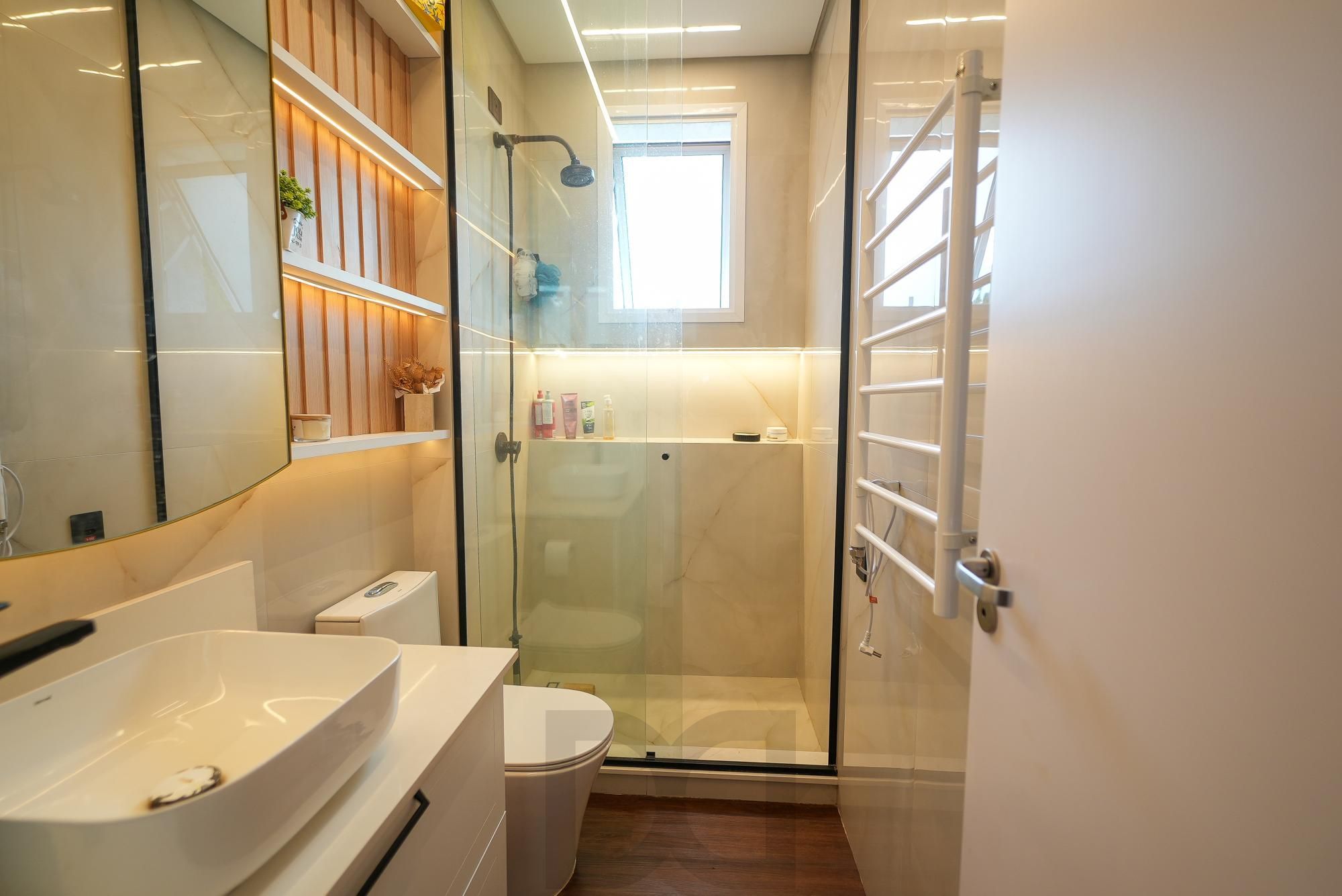 Excelente apartamento com mais 200m² privativos, com Terraço. — foto 15