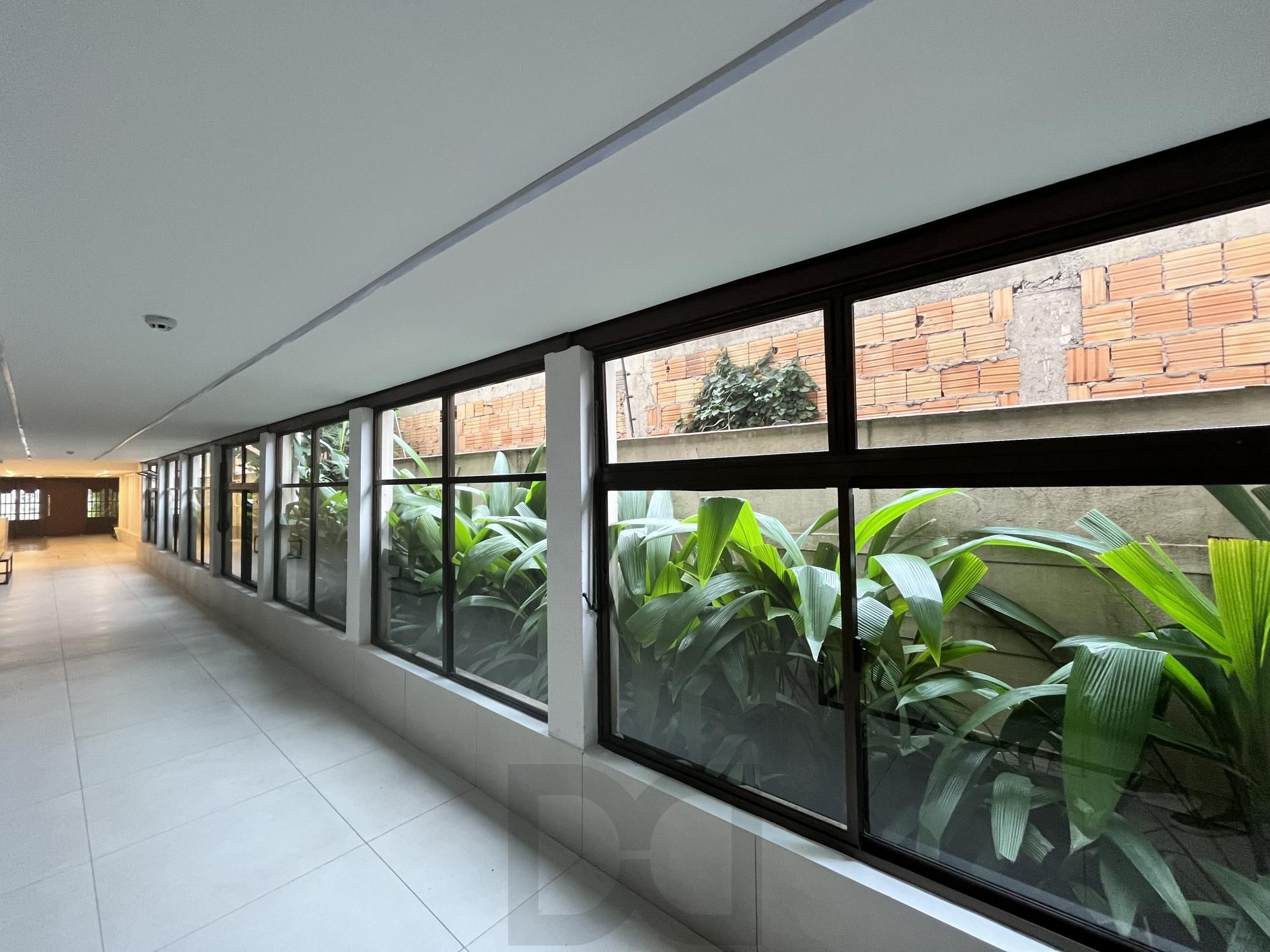 Apartamento garden de 1 dormitório transformado 2 quartos no bairro Cidade Baixa — foto 23