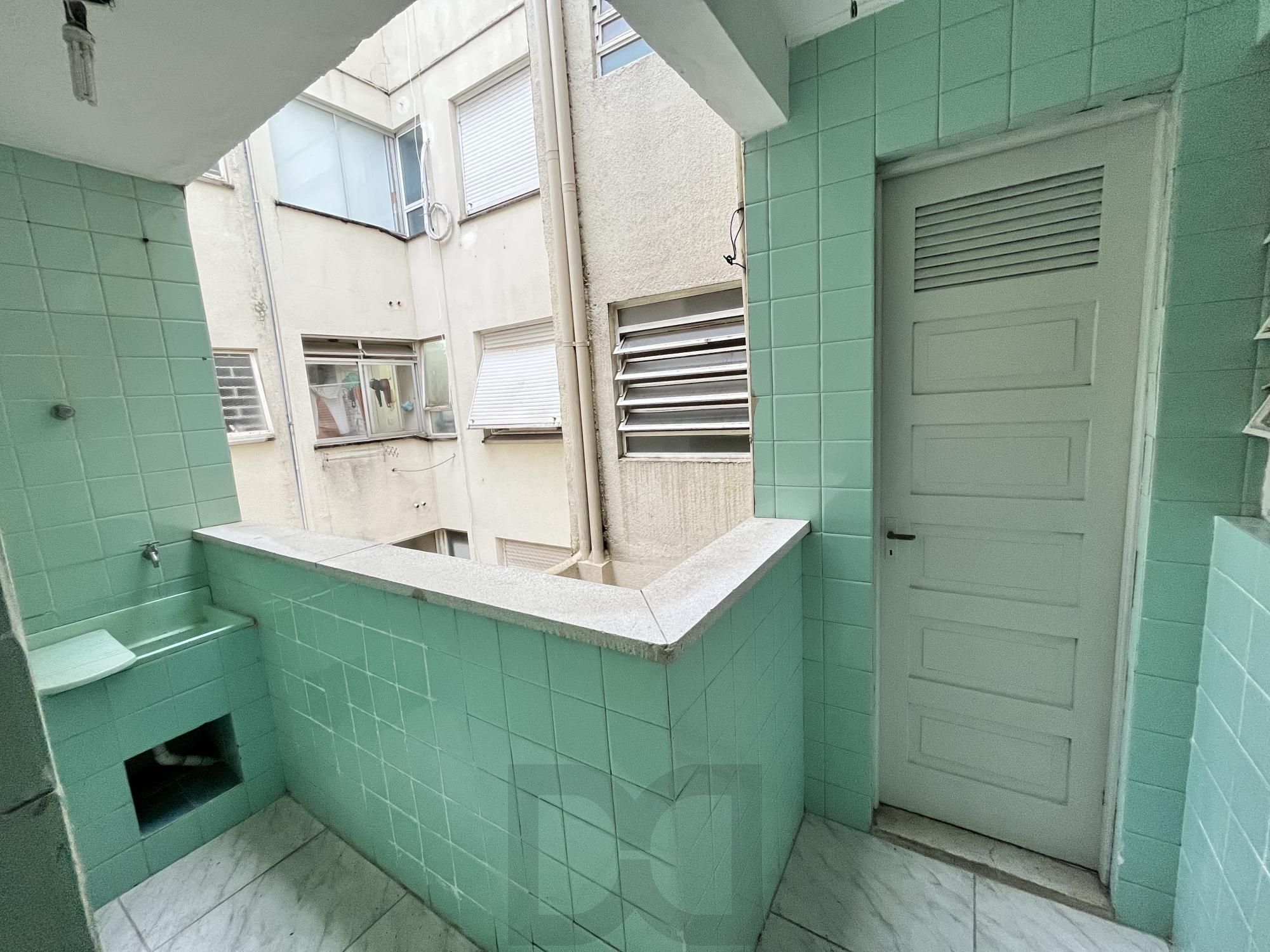 Apartamento de 3 dormitórios, 2 banheiros, dependência empregada,1 Vaga Garagem — foto 20