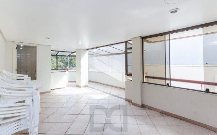 Apartamento de 3 quartos e 1 vaga de garagem no bairro Santana em Porto Alegre — foto 3