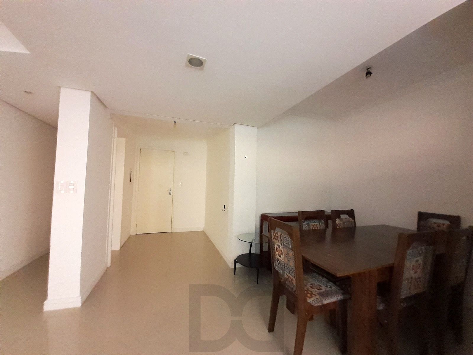 Apartamento de dois quartos no bairro Menino Deus em Porto Alegre — foto 18