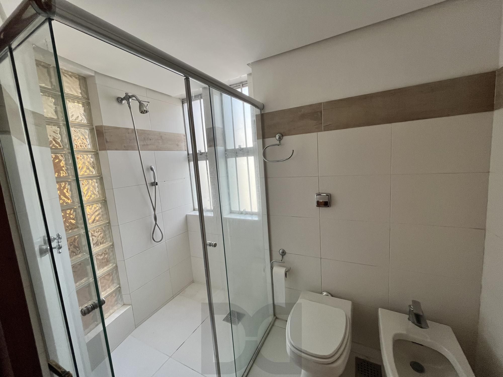 Apartamento de 4 quartos, suíte, amplo closet, dependência e 2 vagas de garagem — foto 26