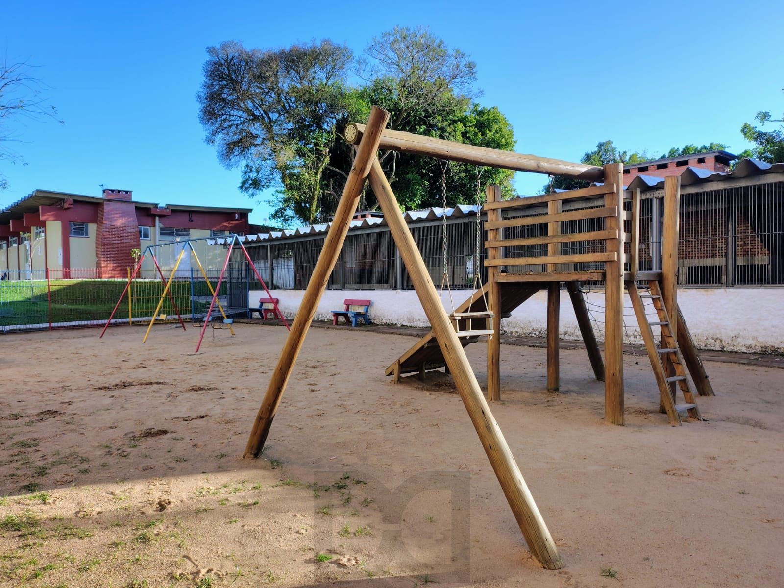 Apartamento de três quartos e uma vaga de garagem rotativa — foto 25
