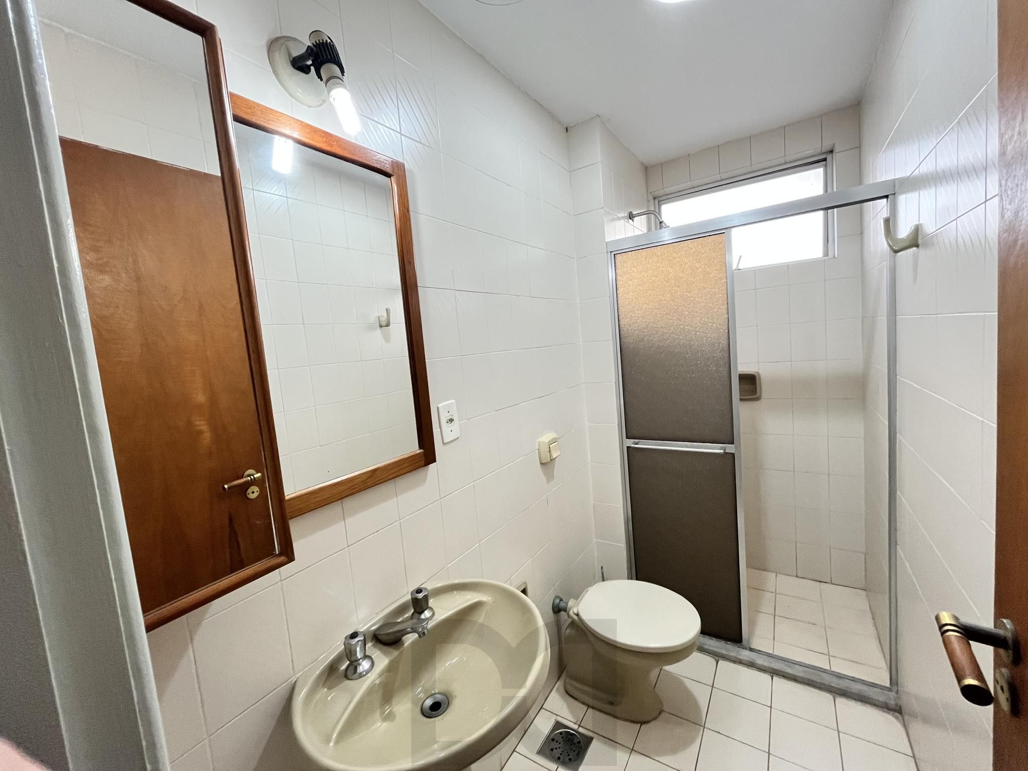 Apartamento de 1 quarto, 2 sacadas e 1 vaga de garagem no bairro Farroupilha POA — foto 11