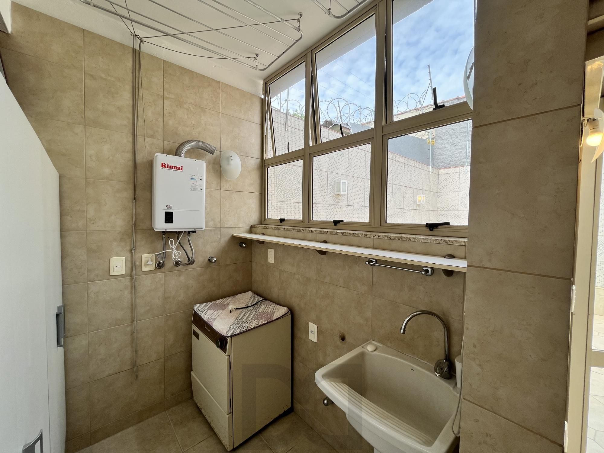 Casa para Venda - 160m², 3 dormitórios, sendo 1 suites, Jardim Botânico — foto 9