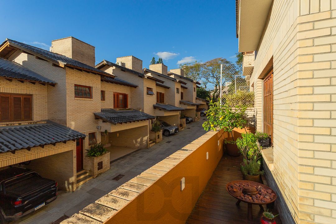 Condomínio fechado - casa de 3 quartos, suíte e 2 vagas de garagem — foto 33