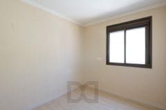 Apartamento de 2 quartos, suíte e 1 vaga de garagem no bairro Santana em POA/RS — foto 18