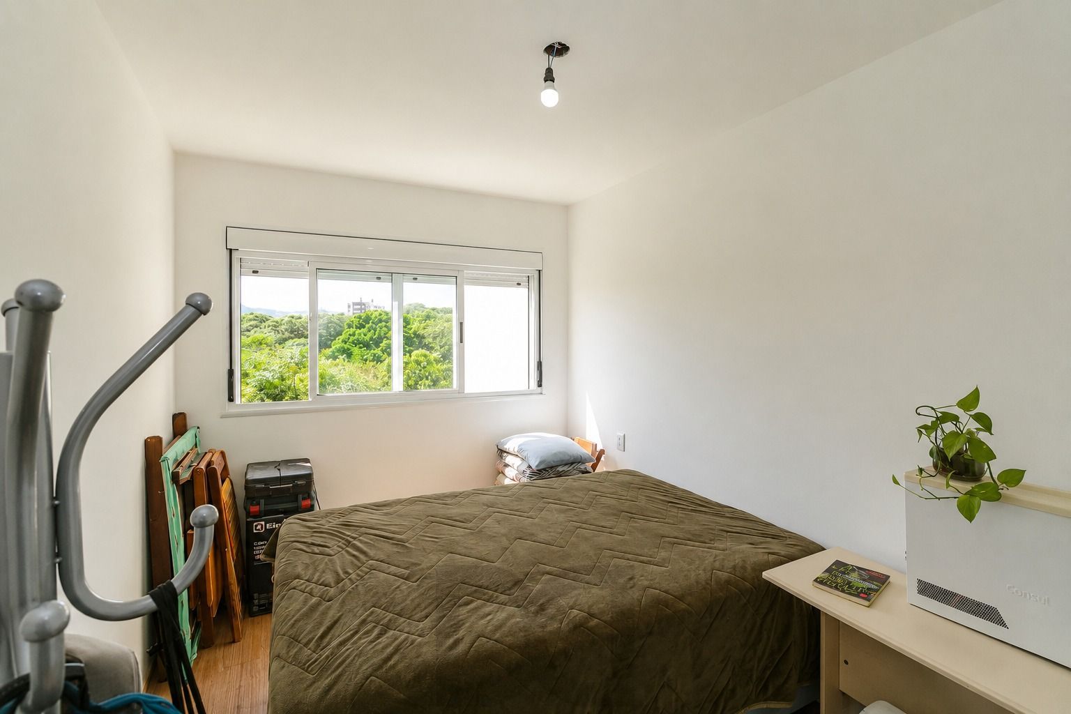 Apartamento de 2 quartos, suíte e 1 vaga de garagem no bairro Tristeza em POA — foto 12