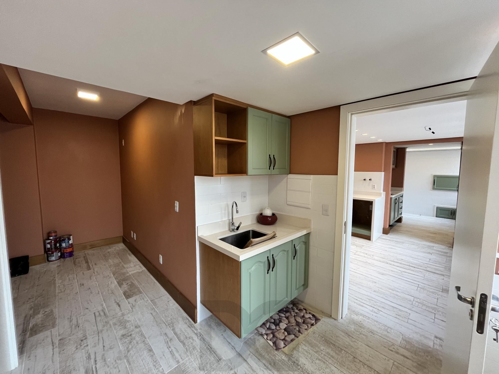 Apartamento de 4 quartos, suíte, amplo closet, dependência e 2 vagas de garagem — foto 58