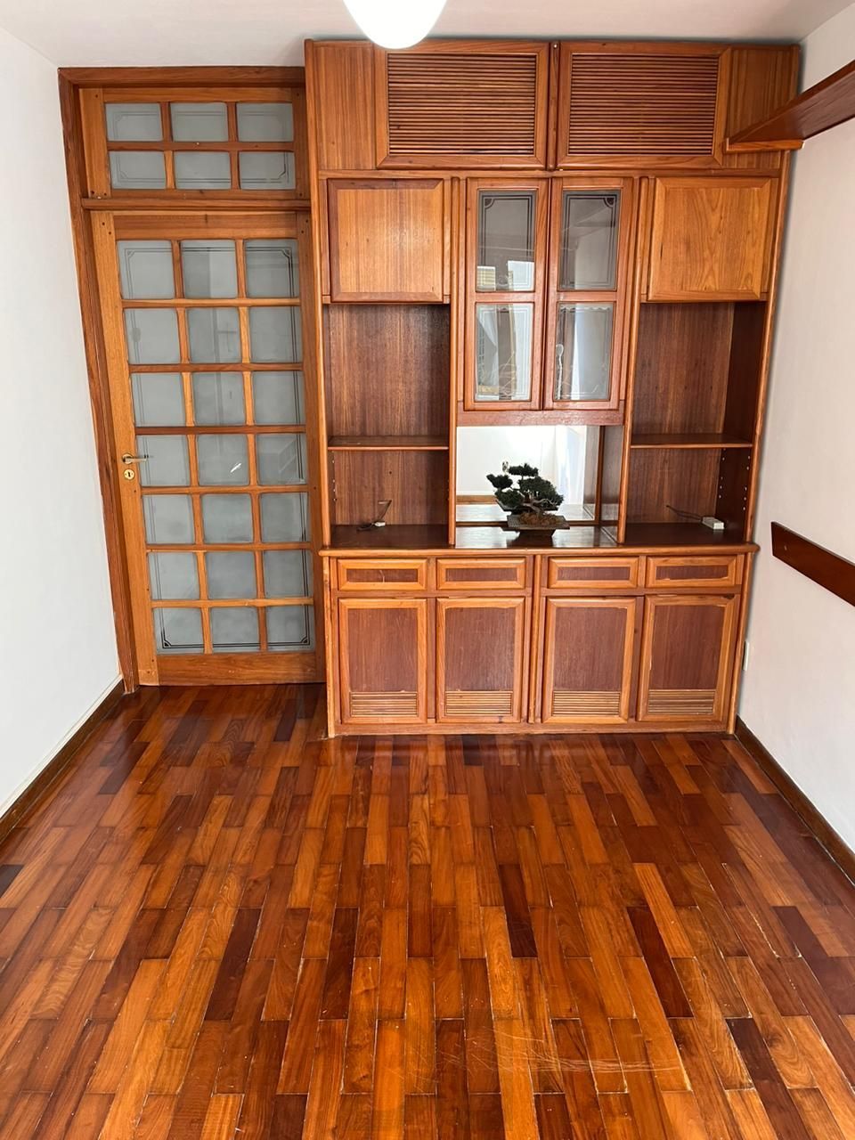 Apartamento de dois quartos e uma vaga de garagem no bairro Petrópolis em POA/RS — foto 23