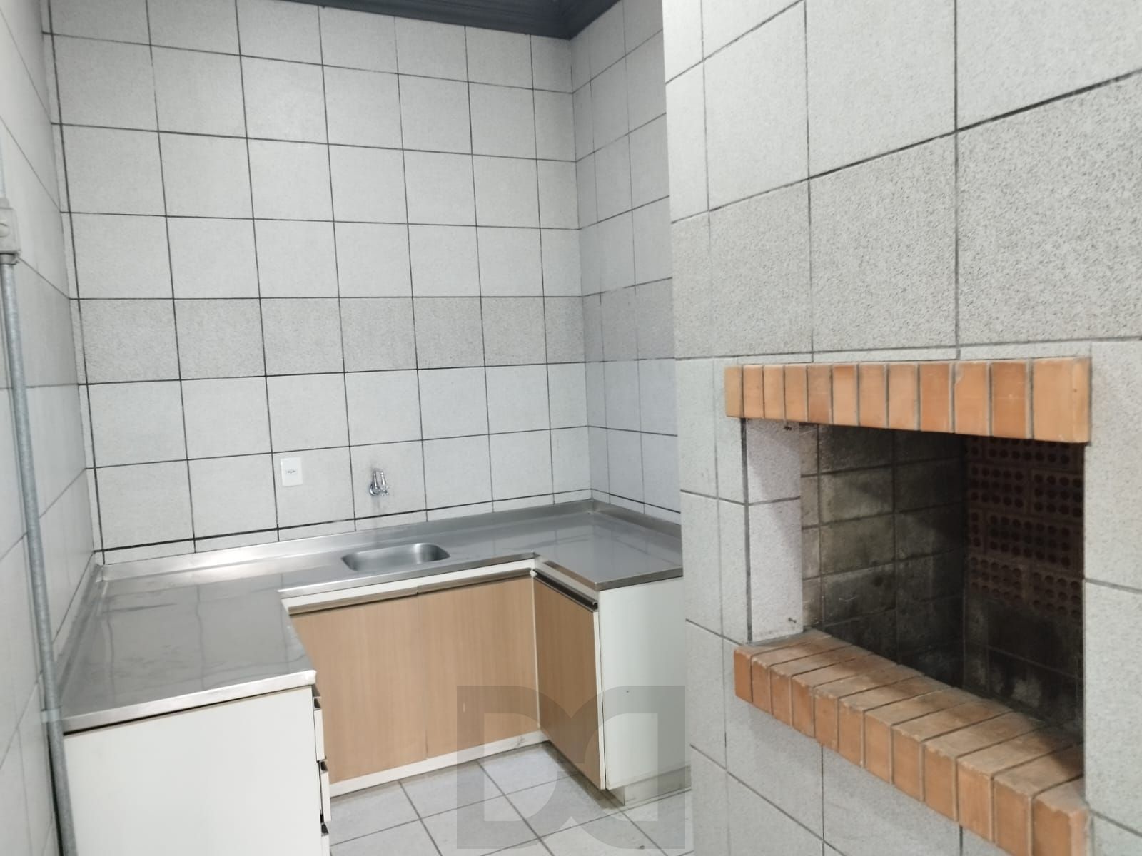 Apartamento 2 Dormitórios, 1 vaga Dupla de Garagem, Bairro Independência, Porto Alegre-RS — foto 22