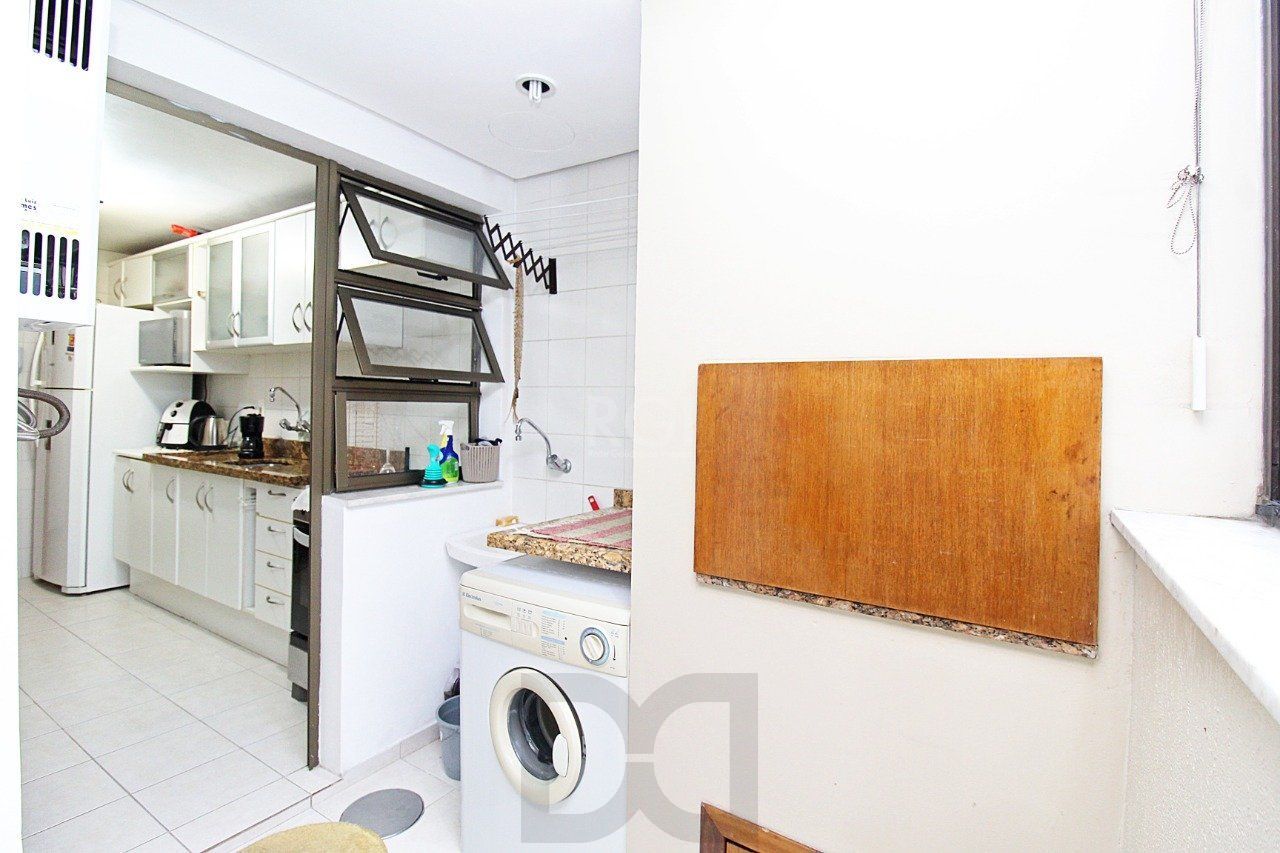 Apartamento de três dormitórios, suíte e uma vaga de garagem no bairro Santana — foto 21
