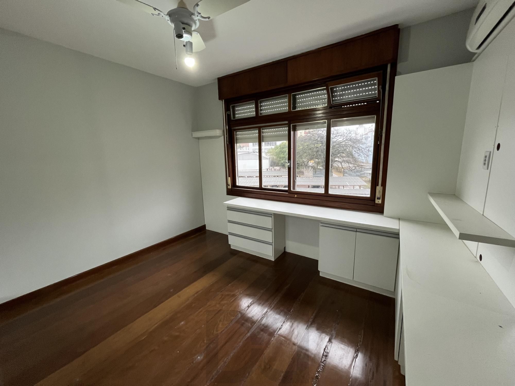 Apartamento de 3 quartos, suíte e 2 vagas de garagem no bairro Farroupilha POA — foto 16