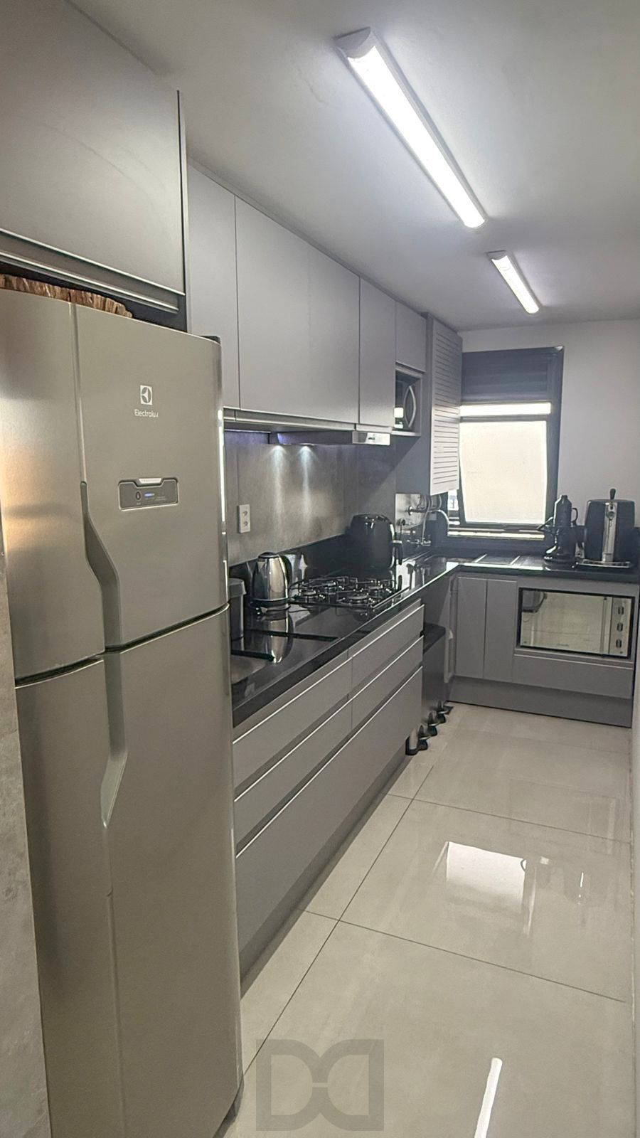 Apartamento de 2 quartos, suíte e 1 vaga de garagem no bairro Santana em POA — foto 24