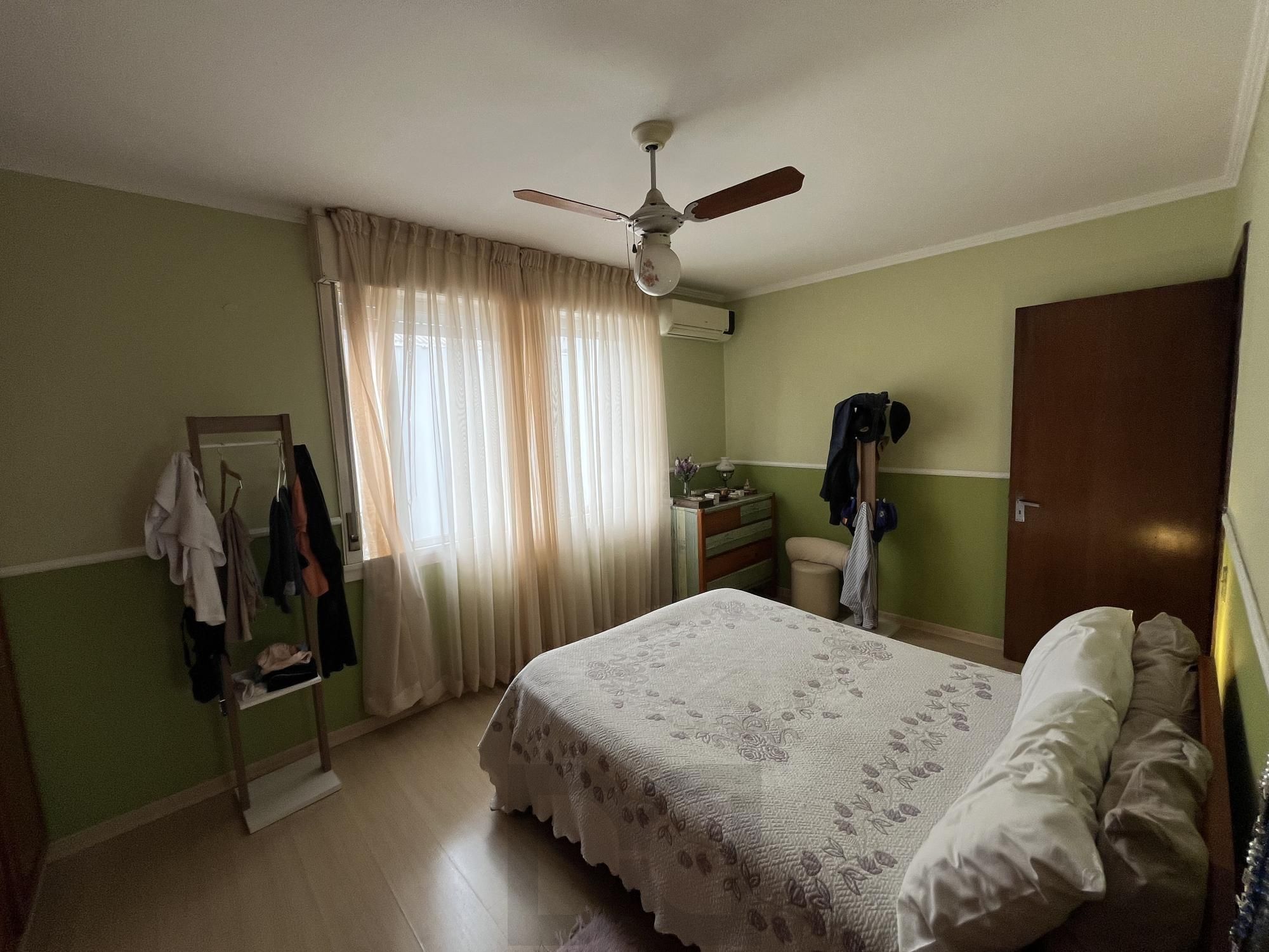 Apartamento de dois quartos com suíte no bairro Menino Deus em Porto Alegre — foto 12