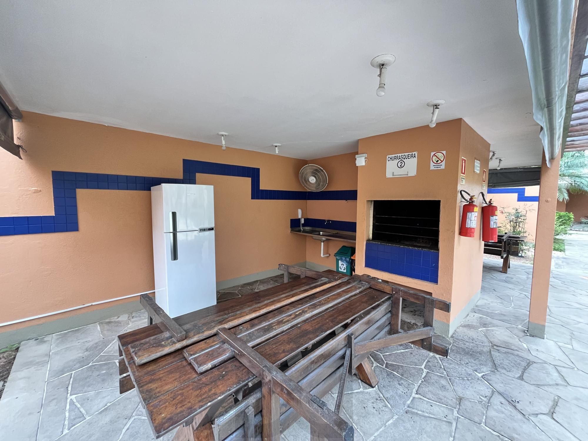 Apartamento de 2 quartos e 1 vaga de garagem no bairro Jardim Carvalho em POA/RS — foto 35