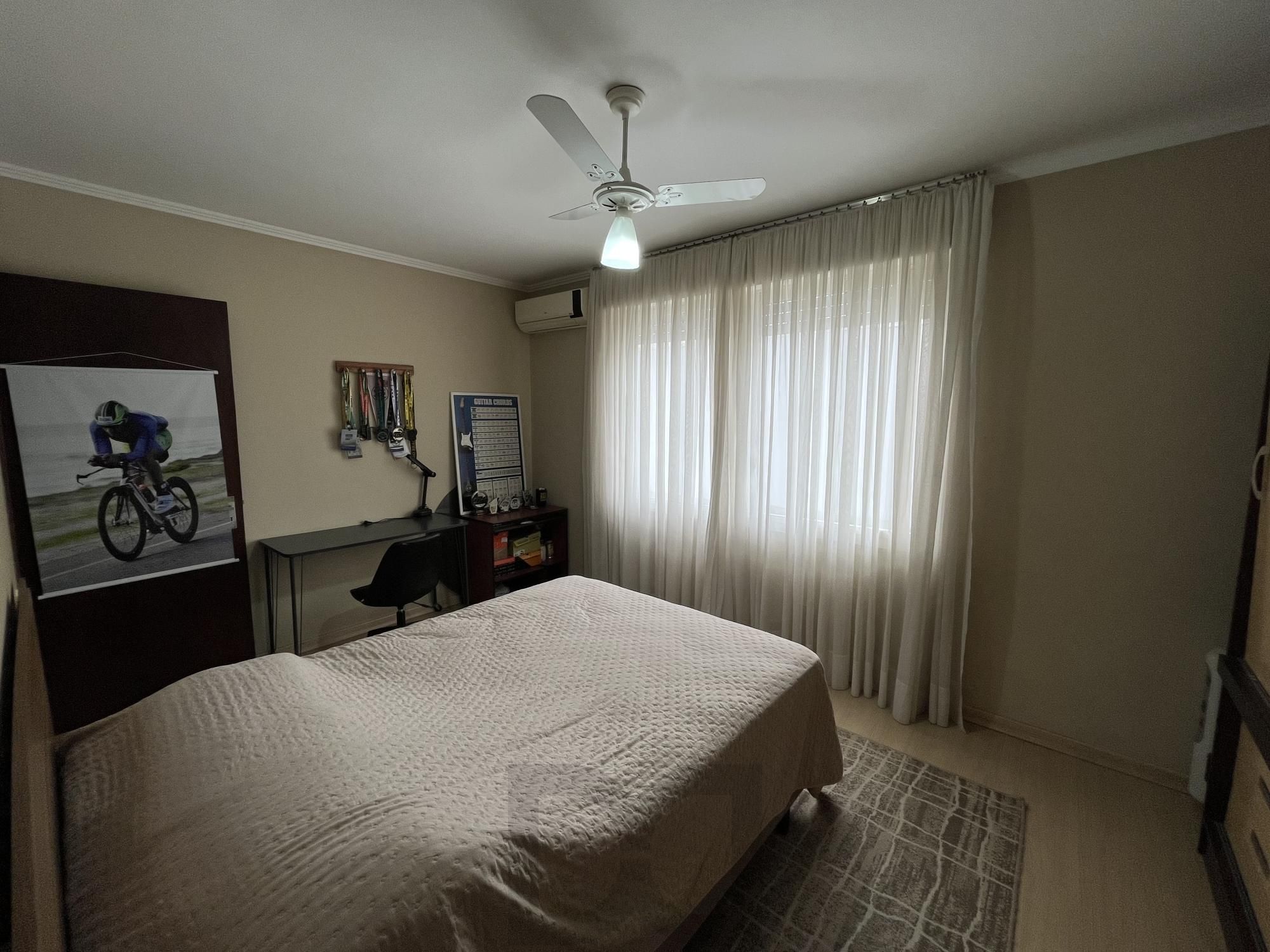 Apartamento de dois quartos com suíte no bairro Menino Deus em Porto Alegre — foto 17