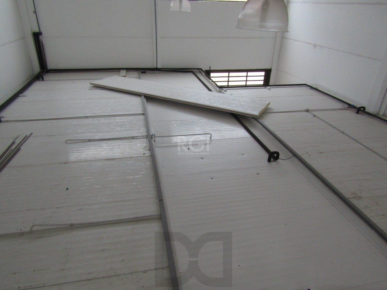 Depósito/Pavilhão para Venda - 195m², 0 dormitórios, Sarandi — foto 42