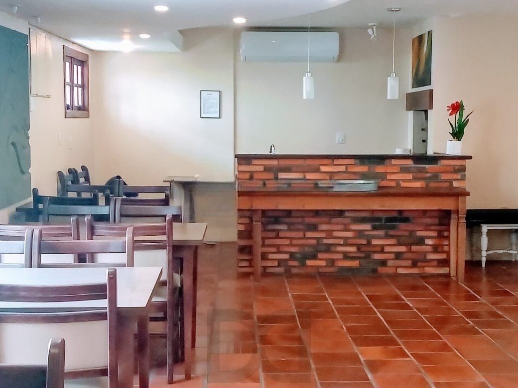 Apartamento de 2 quartos, 2 banheiros, elevador e garagem no bairro Higienópolis — foto 33