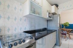 1 dormitório sem vaga, com móveis planejados no quarto, cozinha e banheiro — foto 19