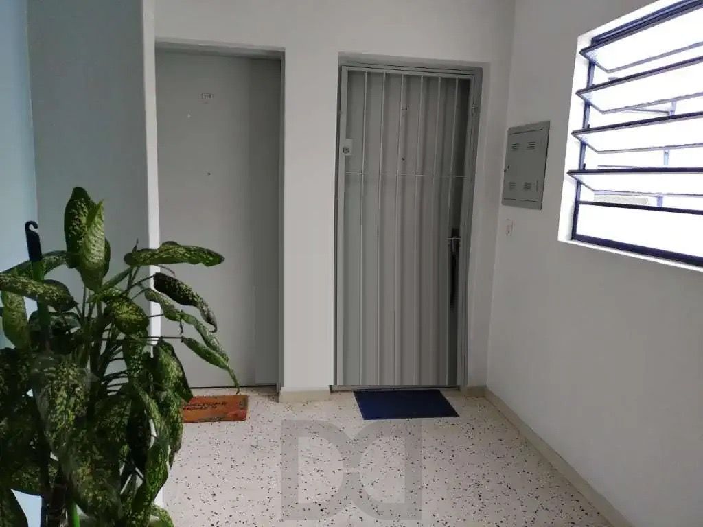 Apartamento de dois quartos no bairro Rio Branco em Porto Alegre — foto 16