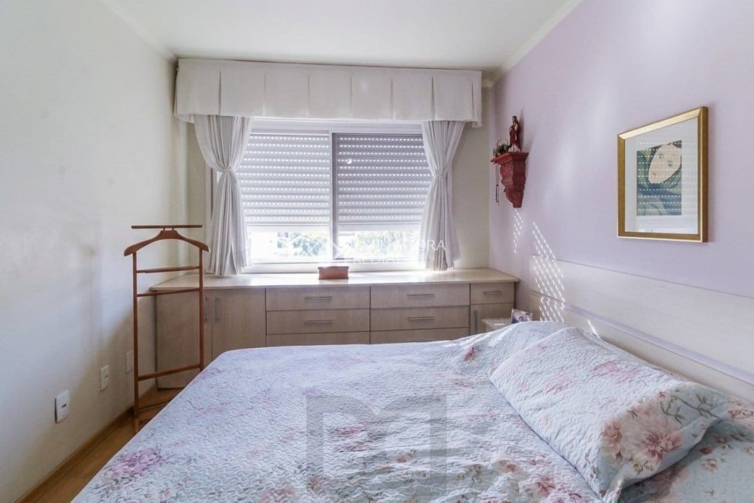 Apartamento de 2 quartos, 2 banheiros, elevador e garagem no bairro Higienópolis — foto 35