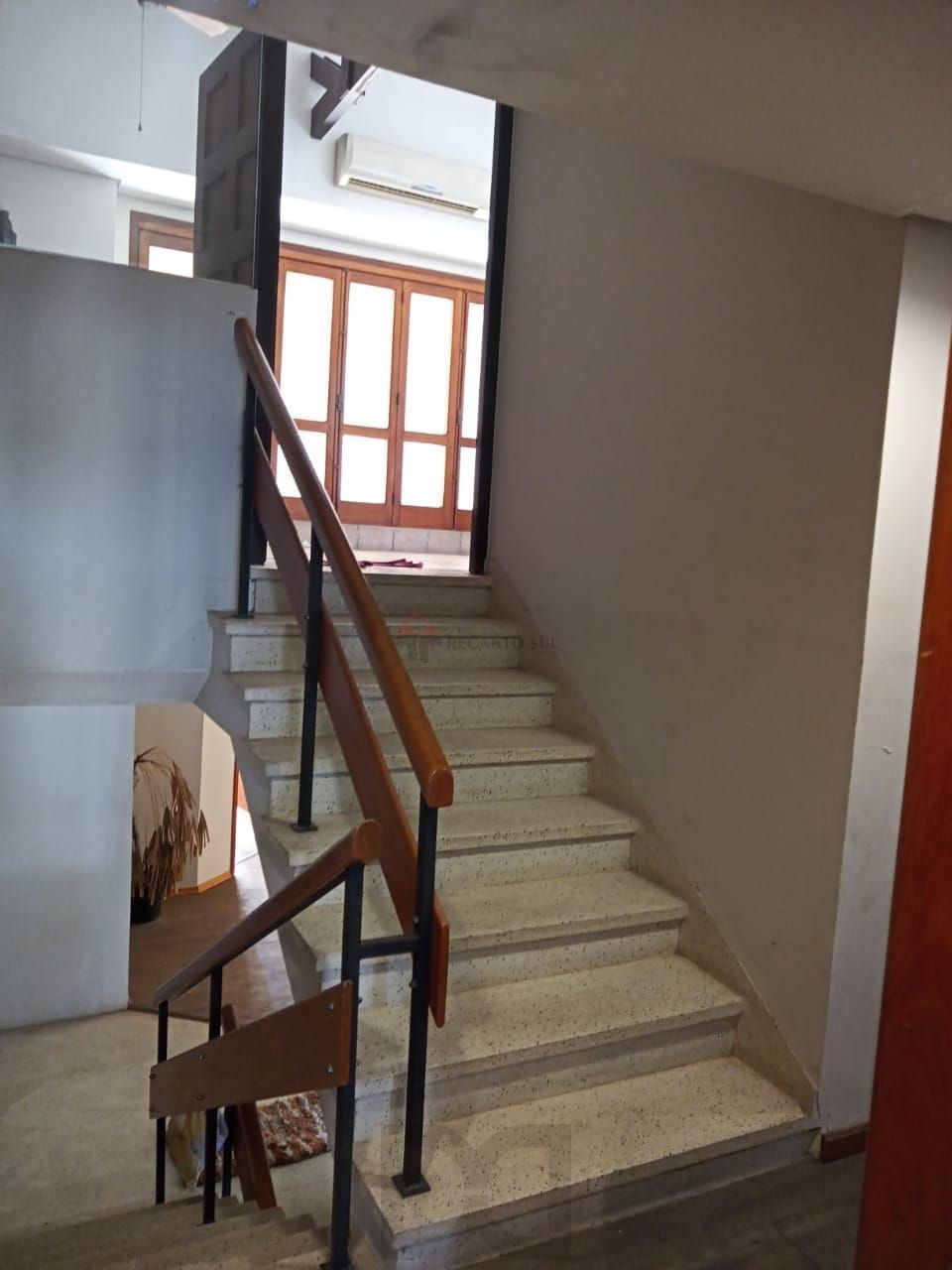 Linda residência no Menino Deus — foto 21