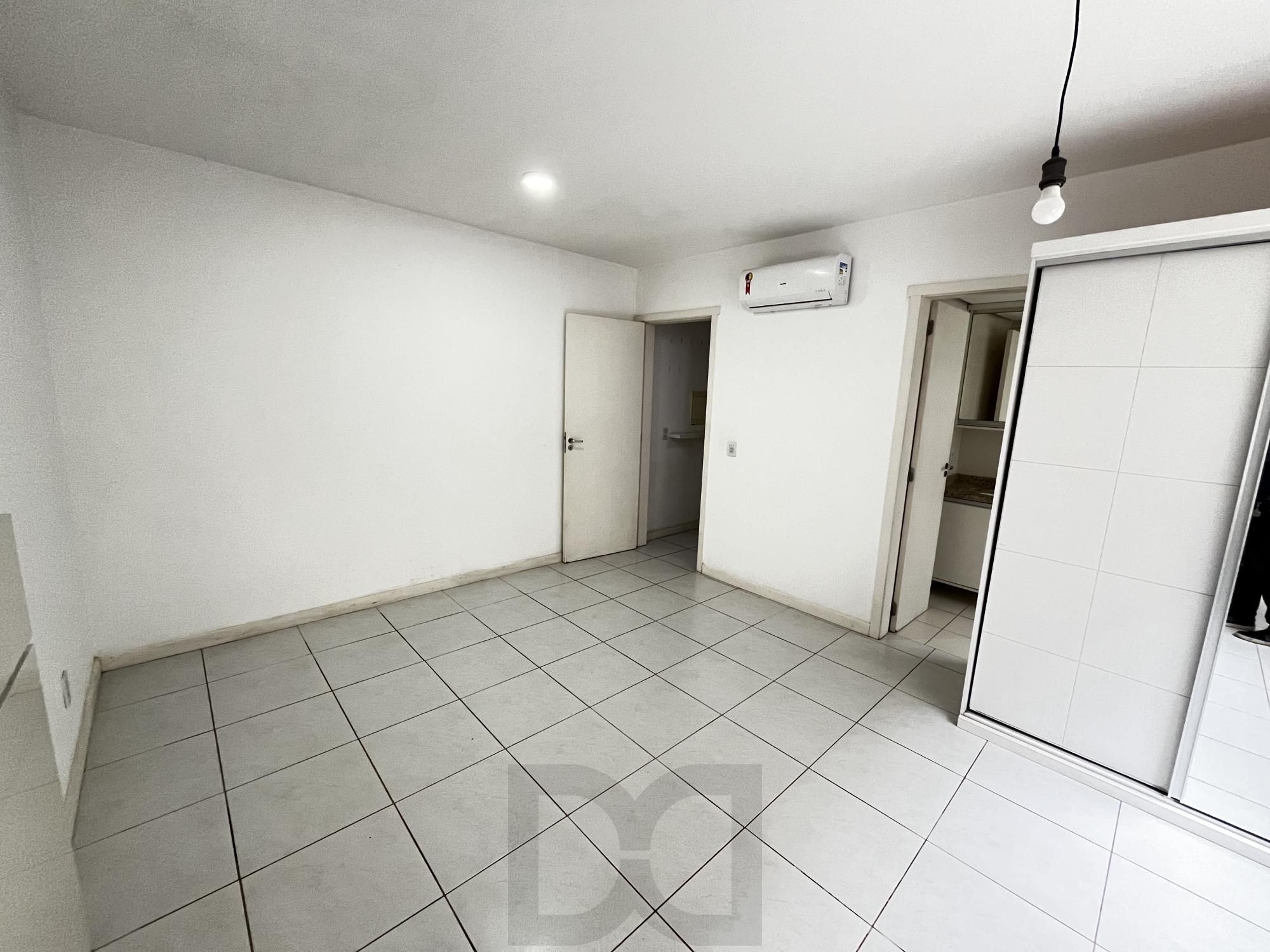 Apartamento de um quarto e duas vagas de garagem no bairro Rio Branco em POA — foto 10