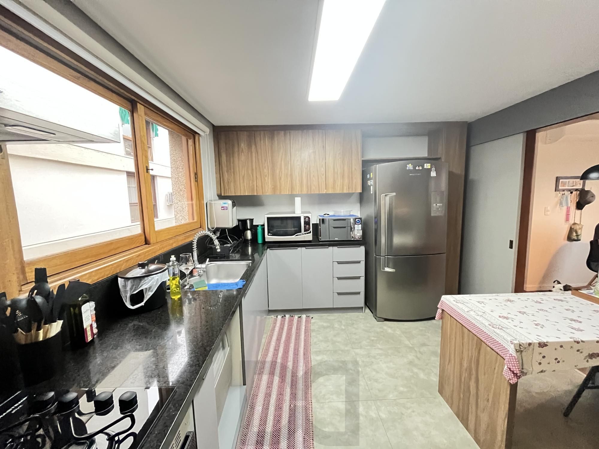 Apartamento de 3 quartos, 2 suítes, 1 americana e 2 vagas no bairro Farroupilha — foto 17