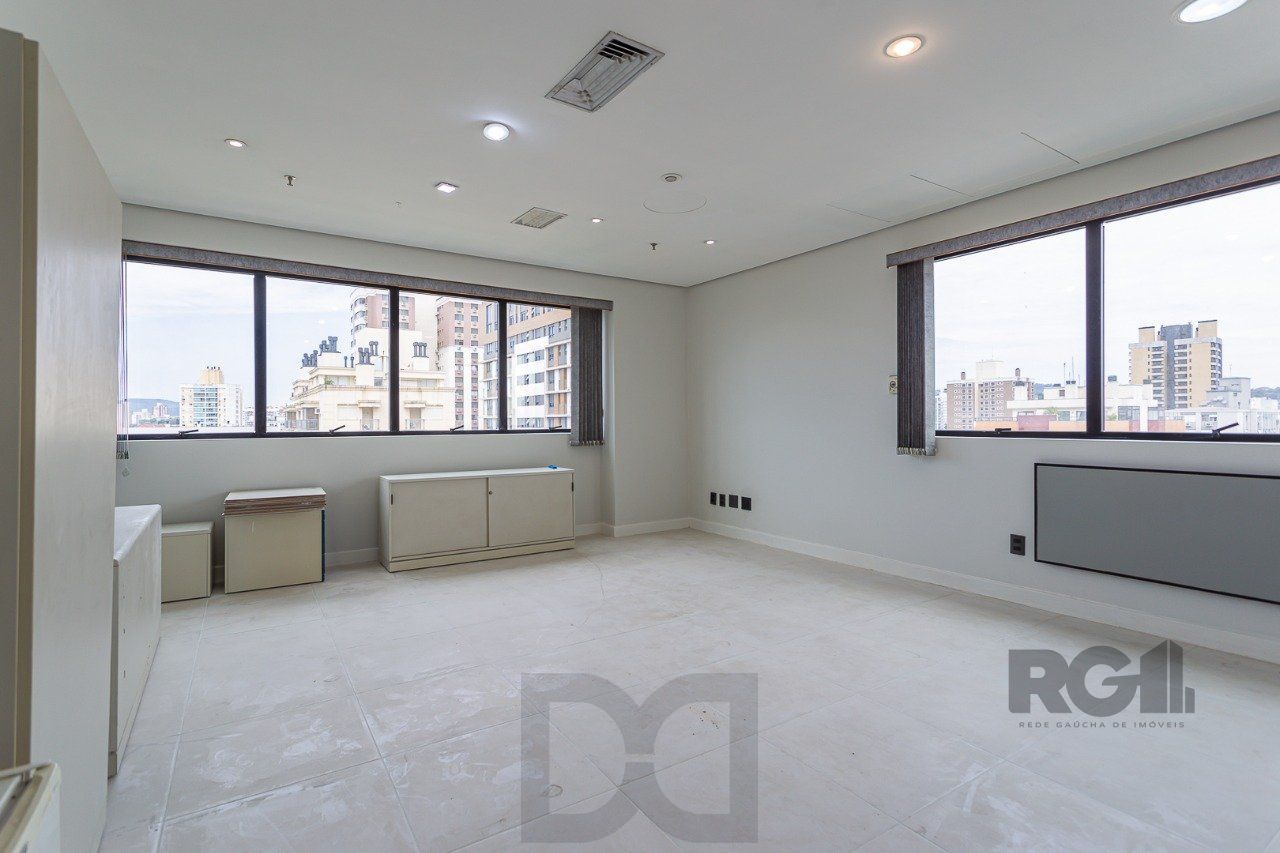 Sala comercial e uma vaga de garagem no bairro Menino Deus em Porto Alegre — foto 3
