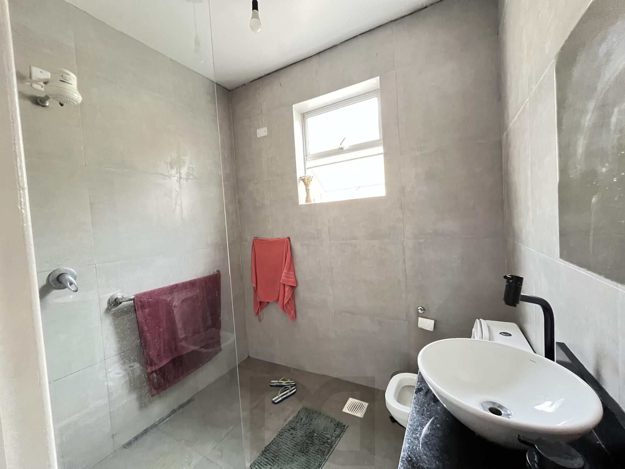 Apartamento de 2 quartos no bairro Menino Deus em Porto Alegre — foto 15