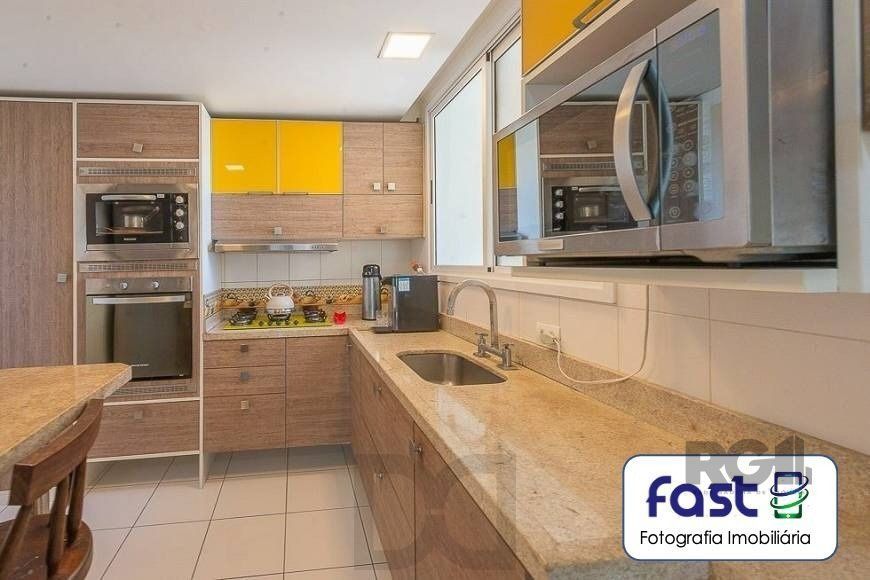 Vende Excelente Apartamento no Bairro - Jardim do Salso - Porto Alegre — foto 10