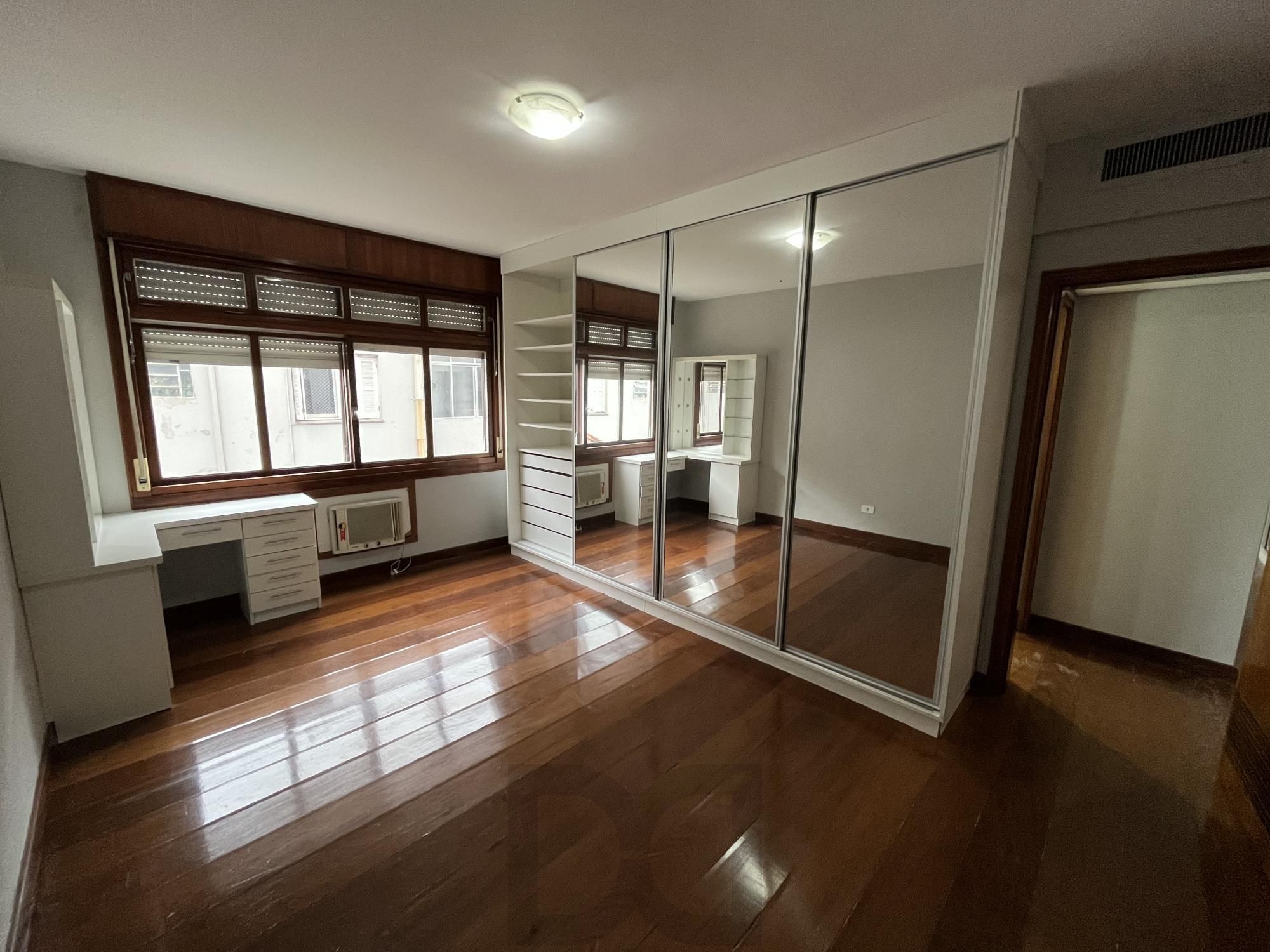 Apartamento de 3 quartos, suíte e 2 vagas de garagem no bairro Farroupilha POA — foto 34
