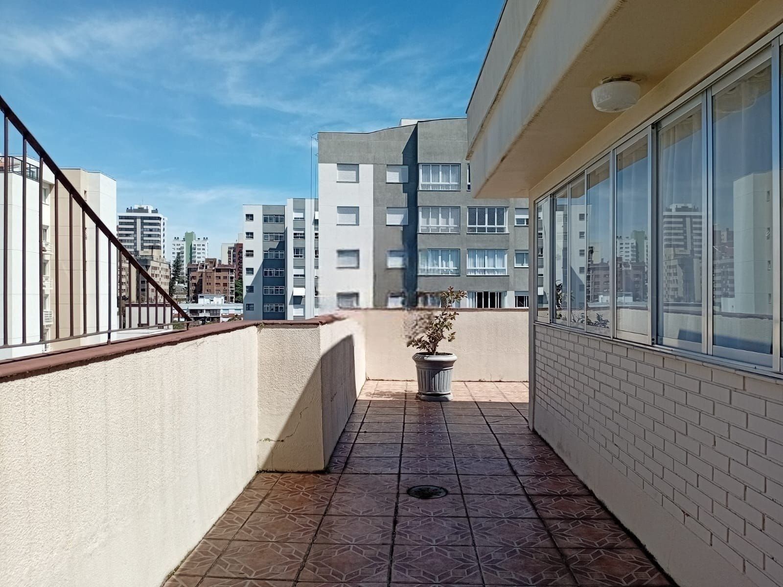 Apartamento de um quarto no bairro Jardim Botânico em POA — foto 14