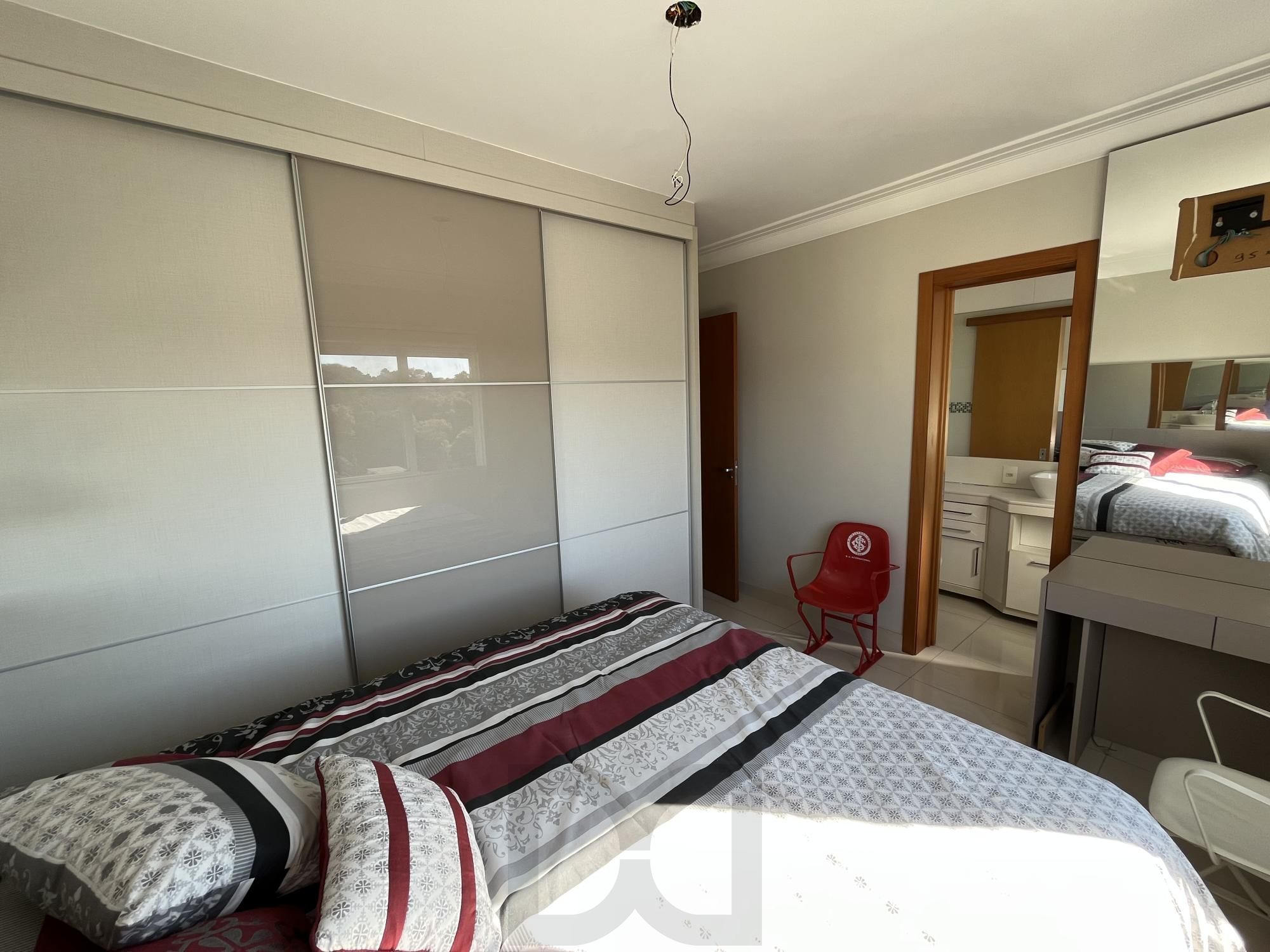 Apartamento de 2 quartos, suíte e 2 vagas garagem bairro São João Porto Alegre — foto 7