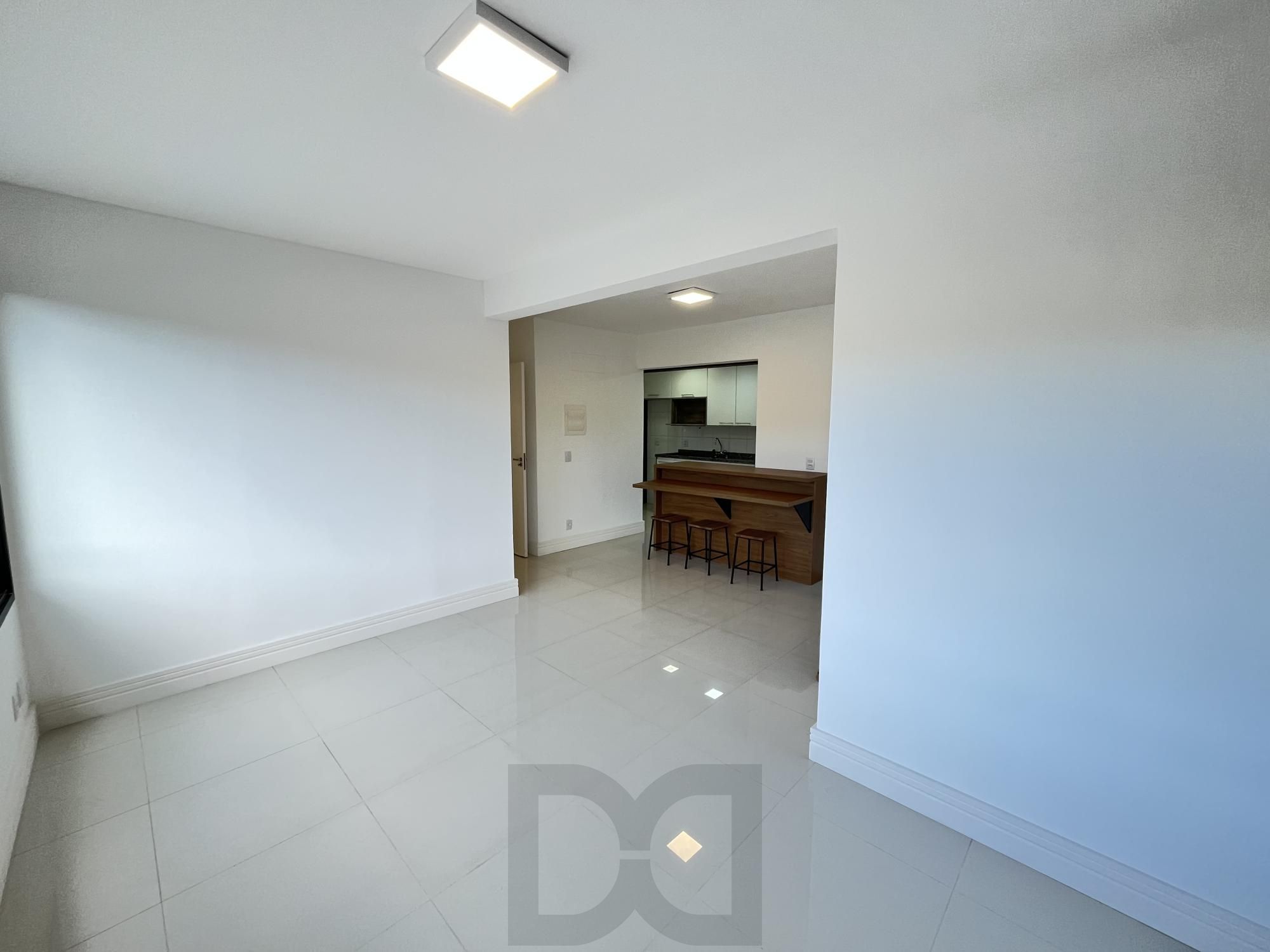 Apartamento de 2 quartos, suite e com uma vaga de garagem — foto 7