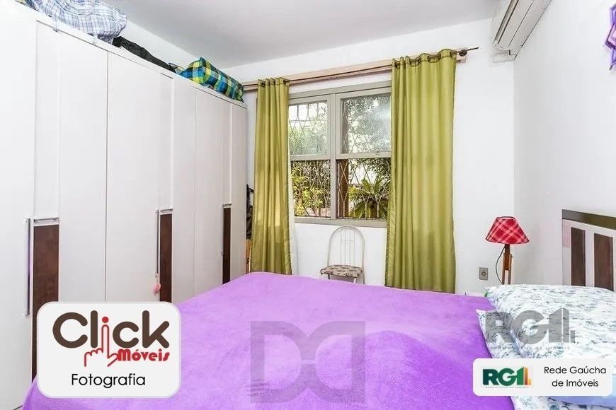 Casa 3 dormitórios, 123,8 m² de área privativa e 2 vaga(s) de garagem. Localizado na Rua/Av. Andaraí, no bairro Passo D Areia em Porto Alegre. — foto 6