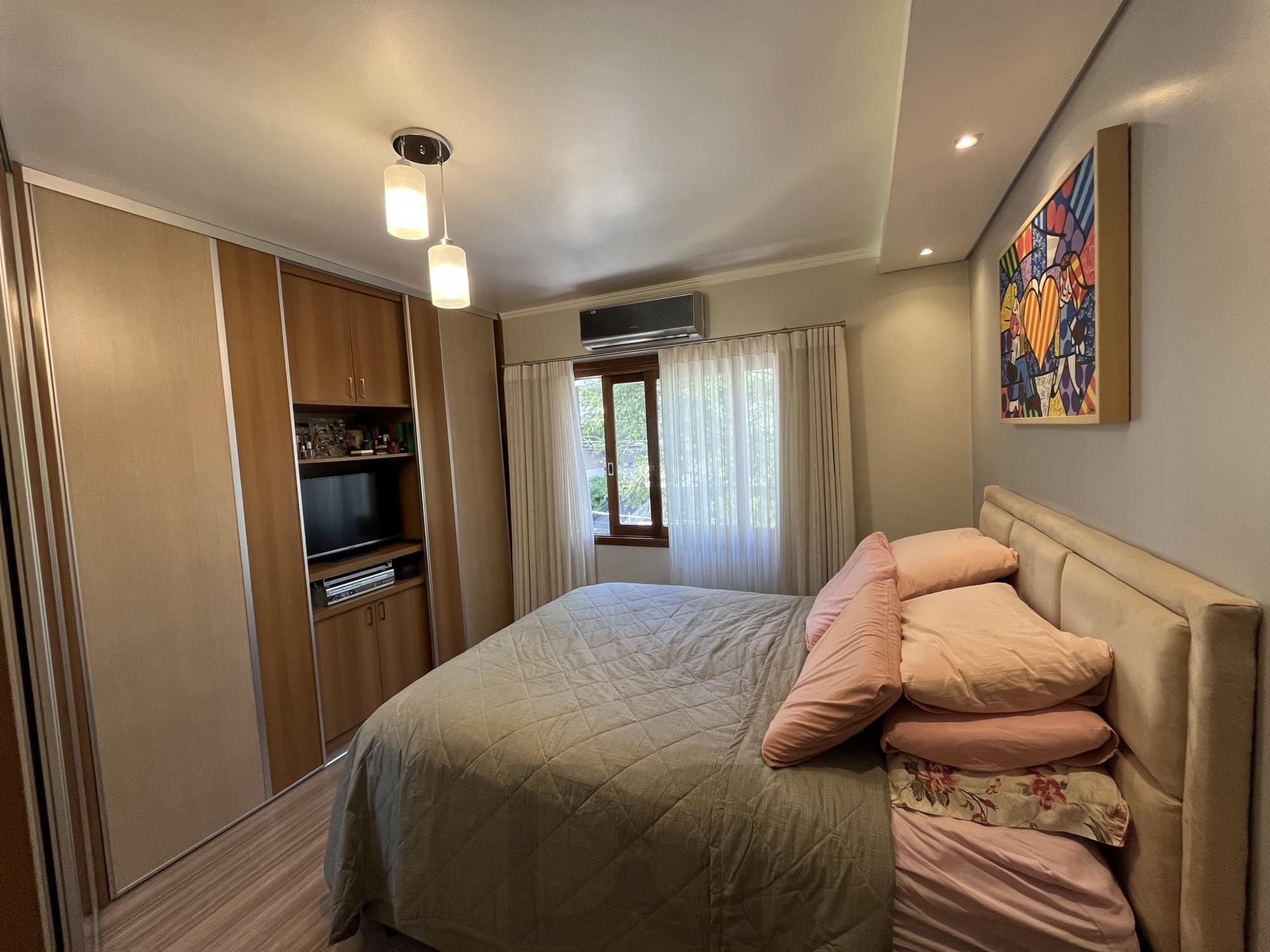 Apartamento de 3 quartos e 2 vagas de garagem no bairro Petrópolis em POA — foto 12