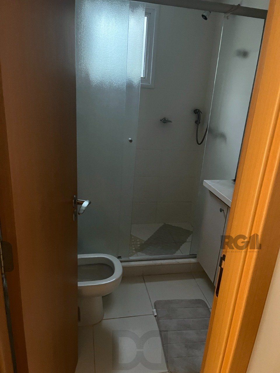 Apartamento 3 dormitórios, suíte, 2 vagas. Andar alto, vista para infraestrutura do condomínio. Semi-mobiliado. — foto 57